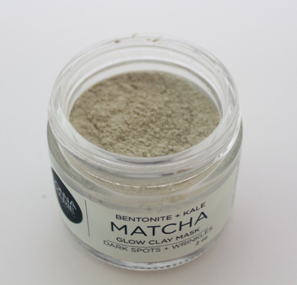 Donna Marie Matcha Glow Mask, Black Owned Beauty Products, Black Owned Cosmetics, Black Owned Makeup Brands, Beauty Products for Black women, Beauty products for african american women, #BlackGirlMagic, Skincare for black women, Skincare for dark skin, Black owned skin care products, how to care for african american skin, summer skin care for african american women, Black Girl Glow